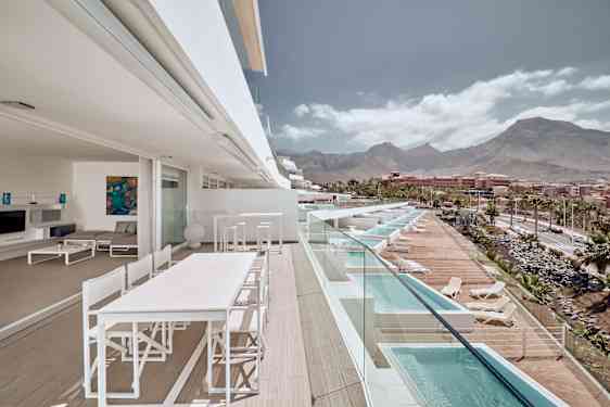 Hotel Baobab Suites