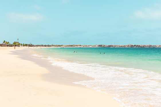 En strand som den ska se ut
