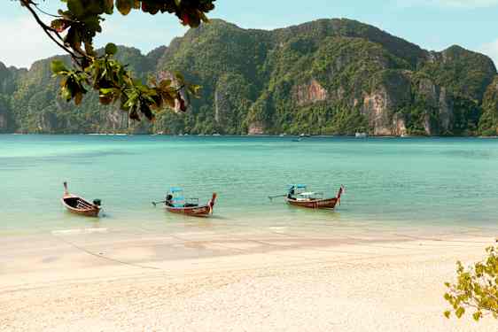 Laem Hin Beach
