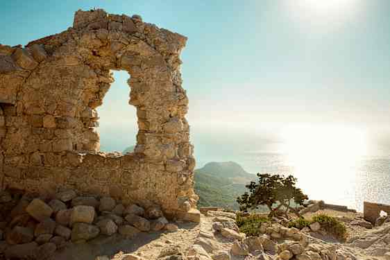 Fantastisk utsikt från Monolithos Castle.