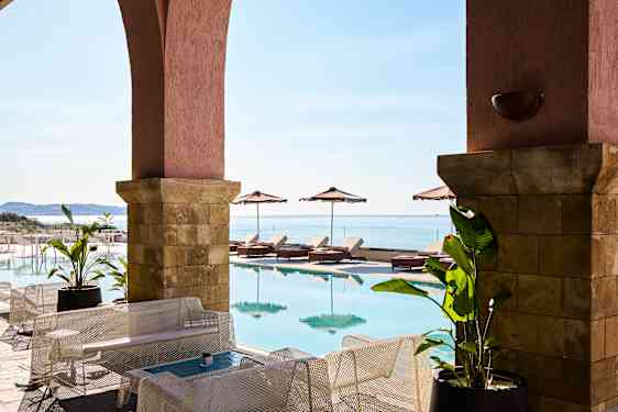 Boutique 5 Hotel & Spa