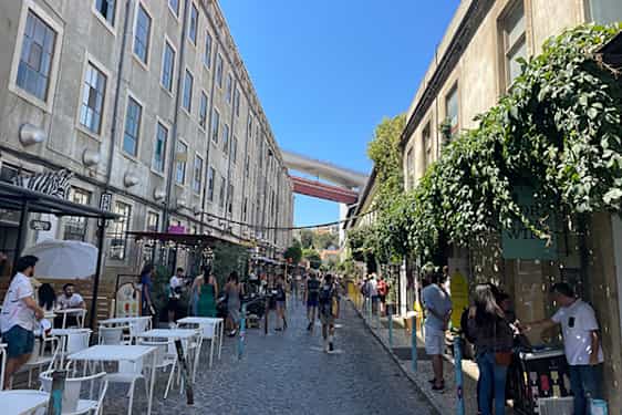 LA Market