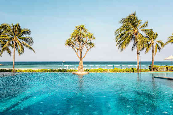 Katathani Phuket Beach Resort