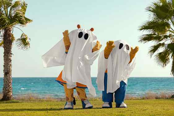 Lollo & Bernie utklädda till spöken