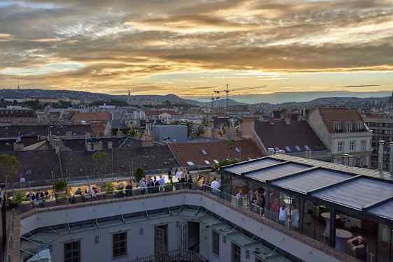 High Note SkyBar på Aria Hotel Budapest.