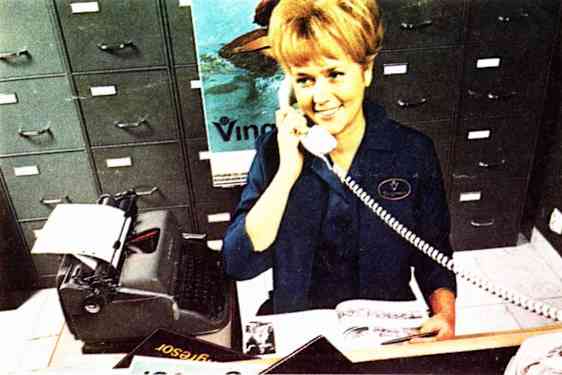 Bild på kvinna på Ving 60-talet