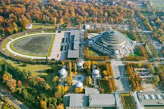 Hala Stulecia-komplexet finns med på Unescos världsarvslista. Foto: visitwroclaw.eu