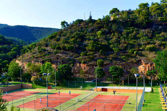 Tennisbaner på Arenas Resort Giverola