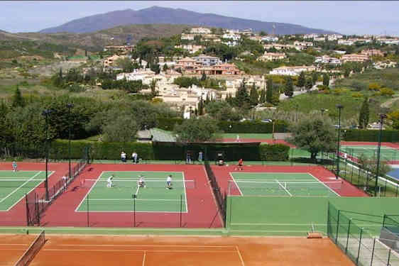 Hotel Pierre & Vacances Estepona