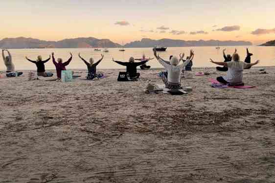Yoga med Emma Guldner