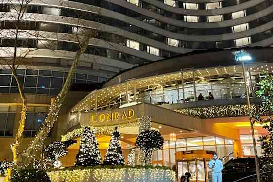Hotel Conrad med utsikt över Bosporus-floden