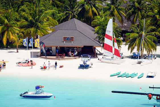 Kuredu Island Resort & Spa