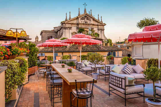 9 Hotel Cesari
