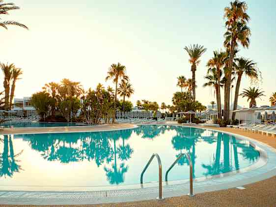 Sunwing Sandy Bay Beach