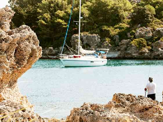 Segelbåt utanför Rhodos