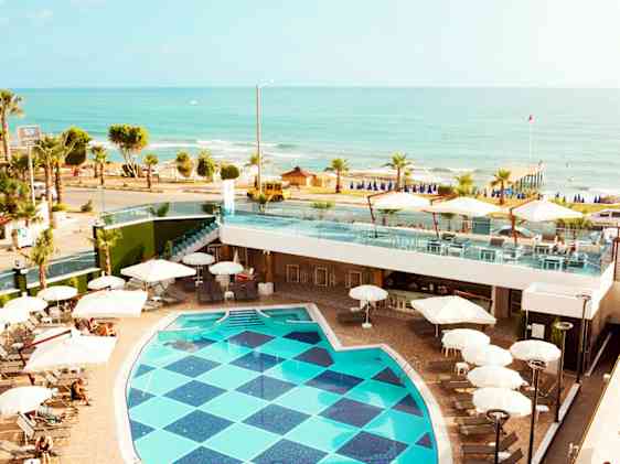 Sunprime C-Lounge