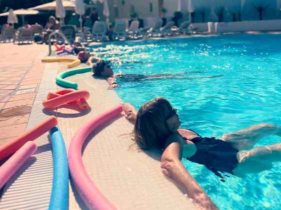 Träning i poolen