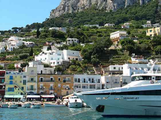 Capri hamn