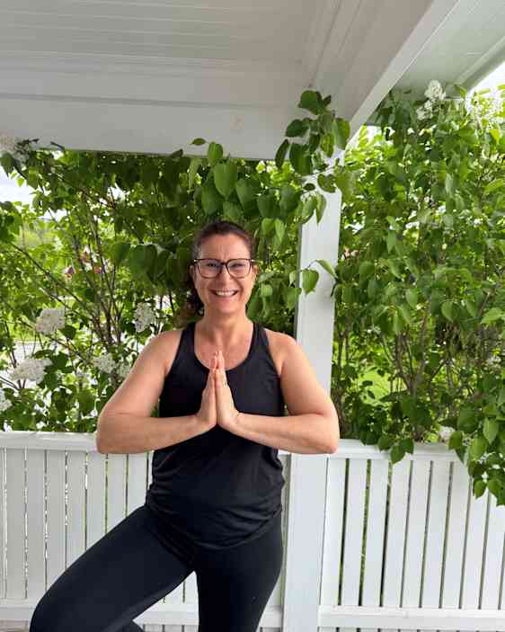 Yoga Anna