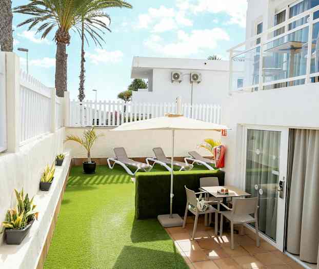 Tvårumslägenhet med balkong eller terrass