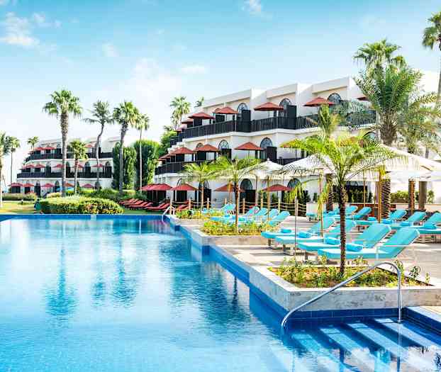 Poolen på JA Palm Tree Court