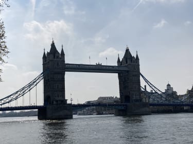 Siluetten av London Bridge