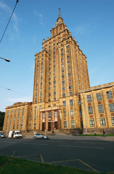 Vetenskapsakademin i Riga (Latvijas Zinātņu Akadēmija)
