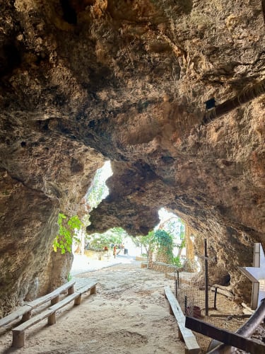 Grottan Saint John