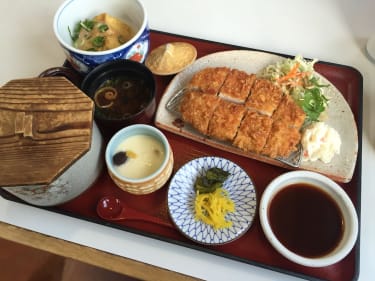 Spännande restauranger och maträtter i Tokyo