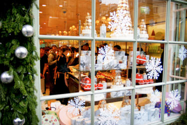 Julmarknader i Paris erbjuder fantastiska julklappar