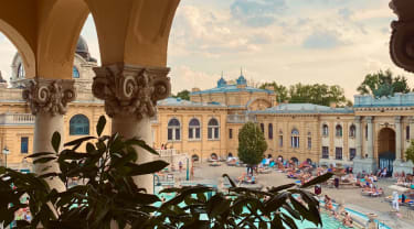 termiskt bad i Budapest