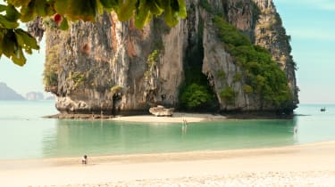 Bestil flybilletter til Thailand og stranden i Krabi