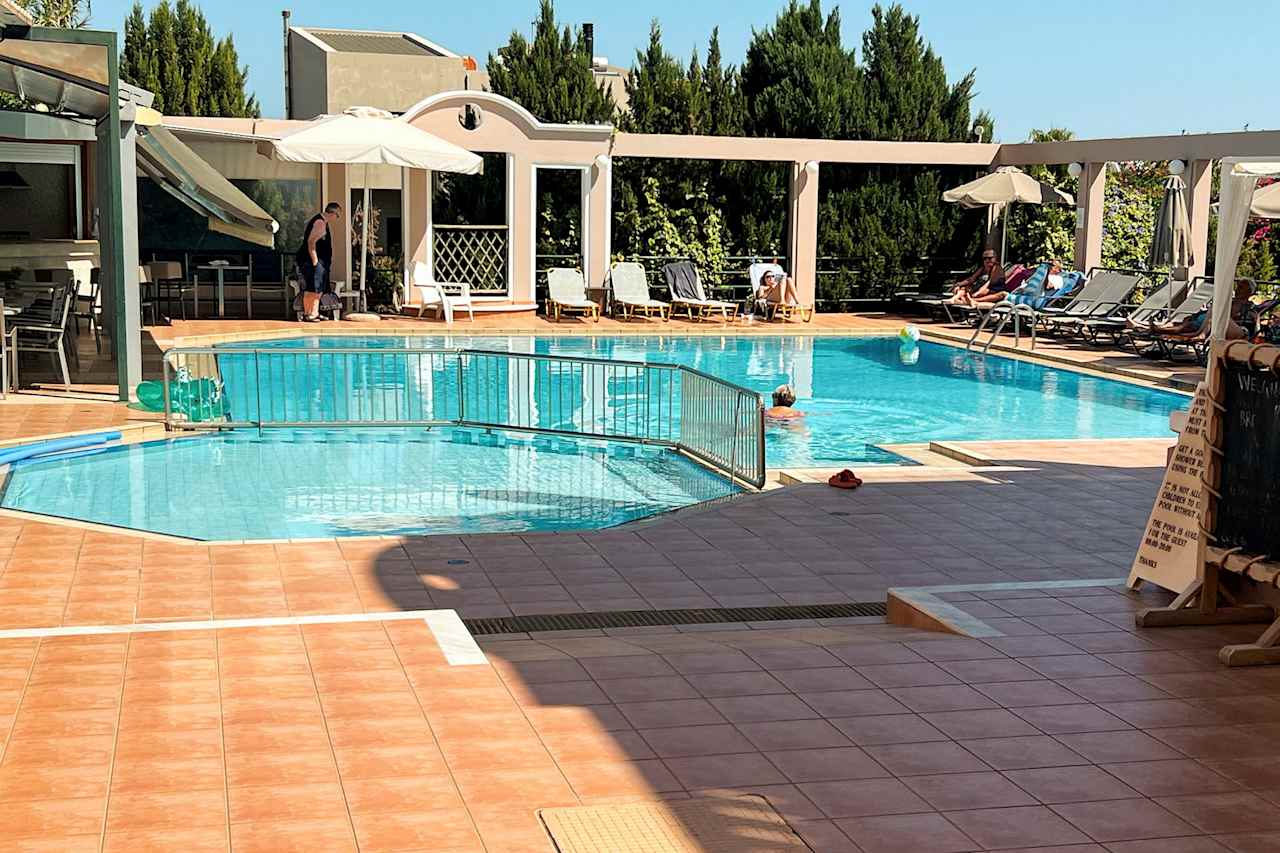 Bilder från hotellet Nontas Hotel - nummer 1 av 27