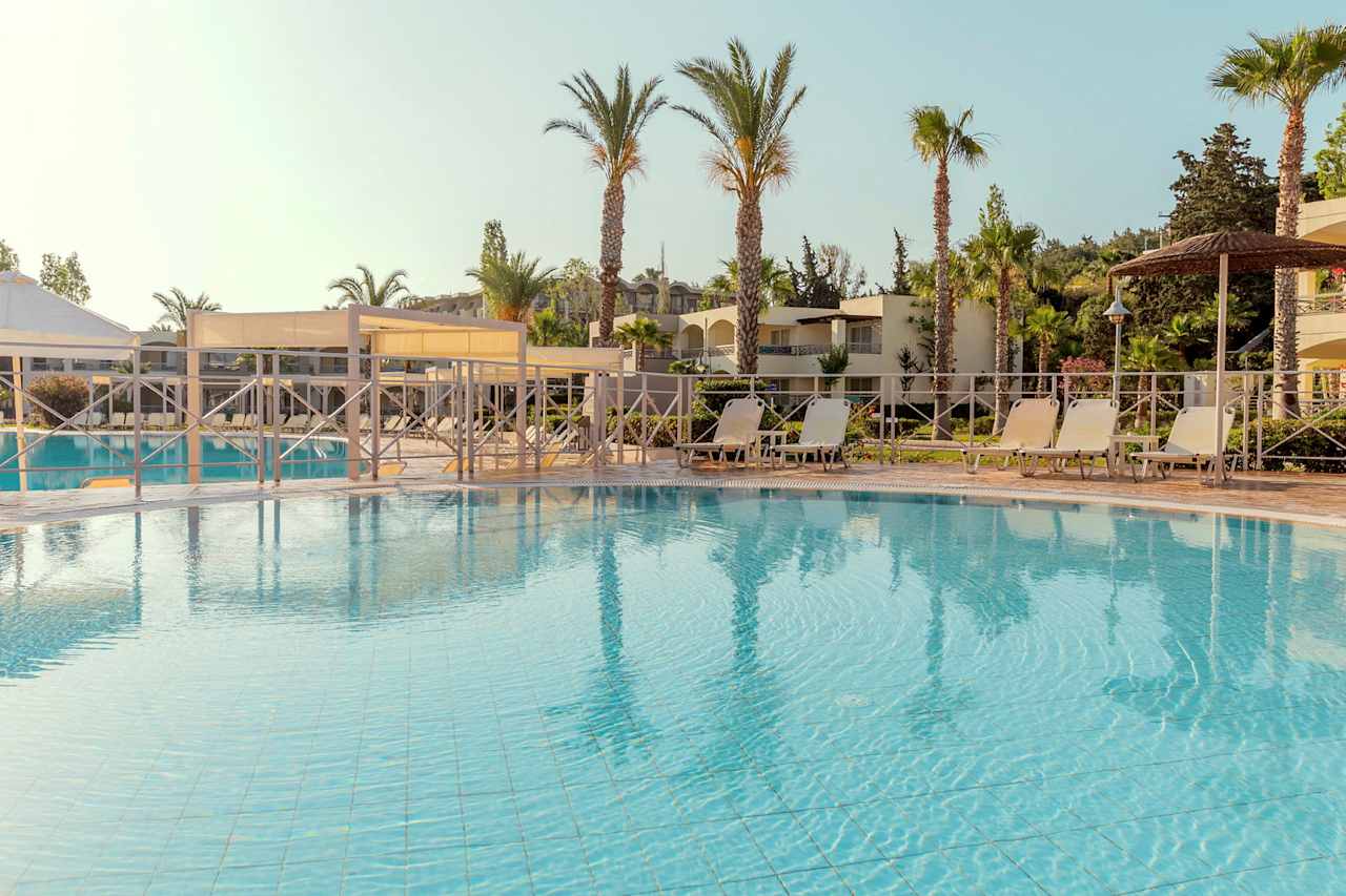Bilder från hotellet Kipriotis Maris Suites - nummer 1 av 42