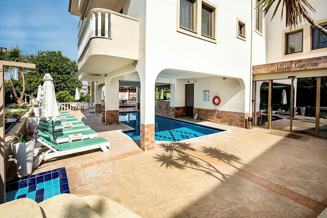 Bilder från hotellet Garden Hotel - nummer 1 av 23