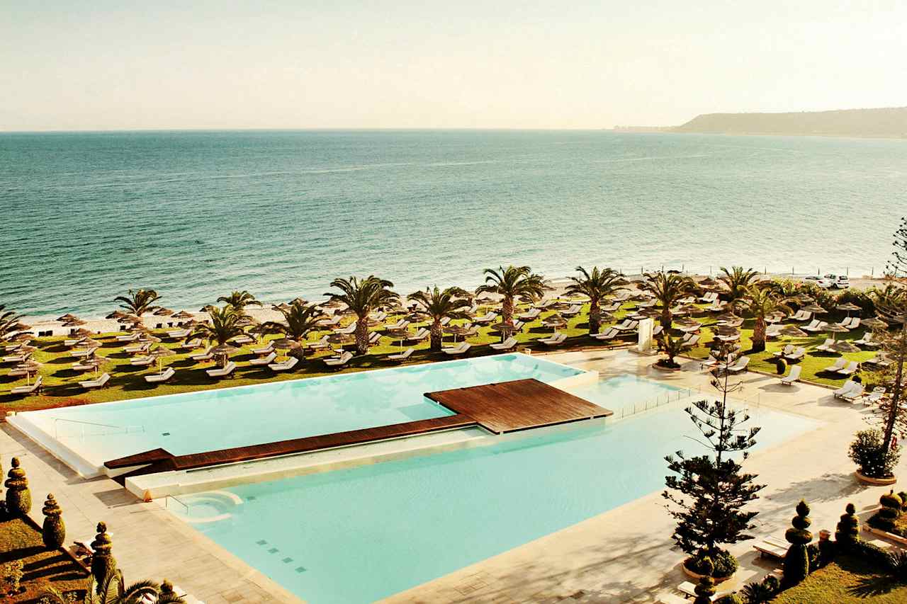 Bilder från hotellet The Ixian Grand & All Suites - nummer 1 av 40