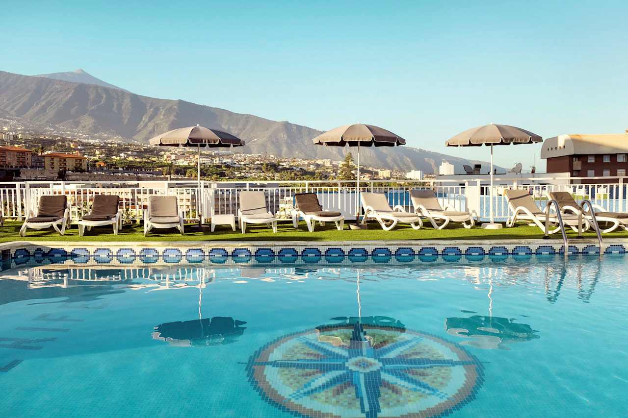 Bilder från hotellet Skyview Hotel - nummer 1 av 27