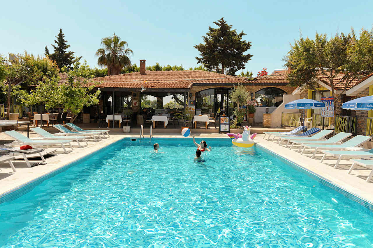 Bilder från hotellet Leda Beach Hotel - nummer 1 av 23