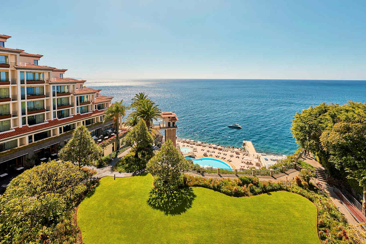 Bilder från hotellet The Cliff Bay - nummer 1 av 59