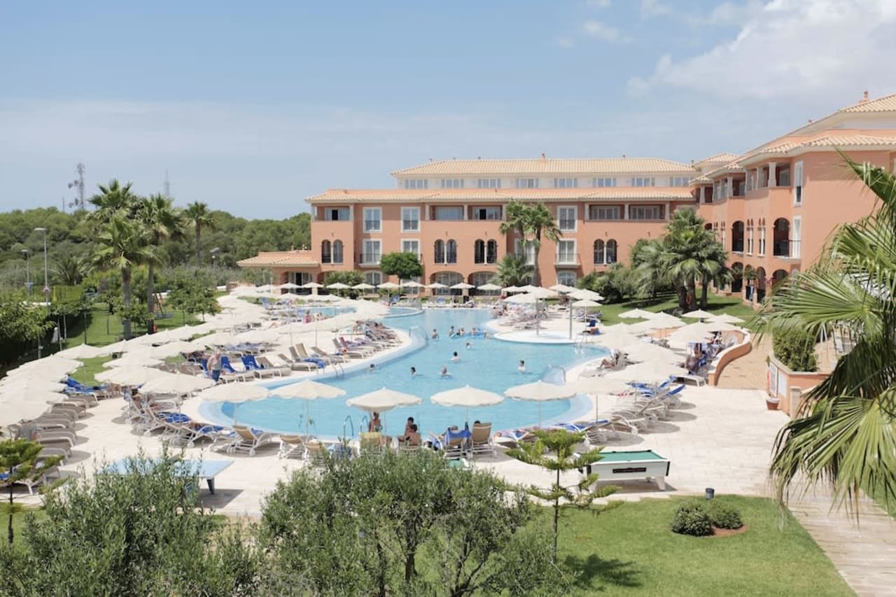 Bilder från hotellet Grupotel Macarella Suites & Spa - nummer 1 av 47
