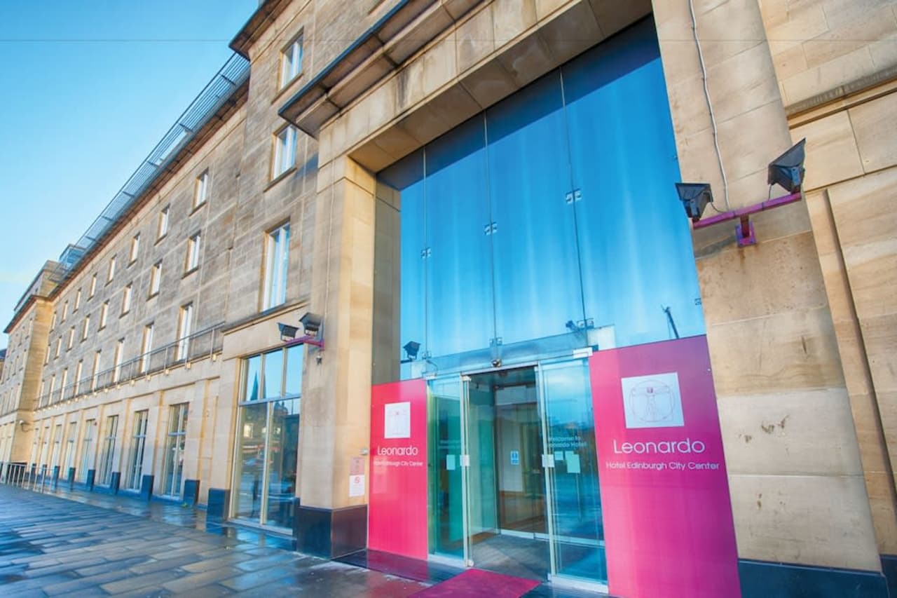 Bilder från hotellet Leonardo Hotel Edinburgh Haymarket - nummer 1 av 68