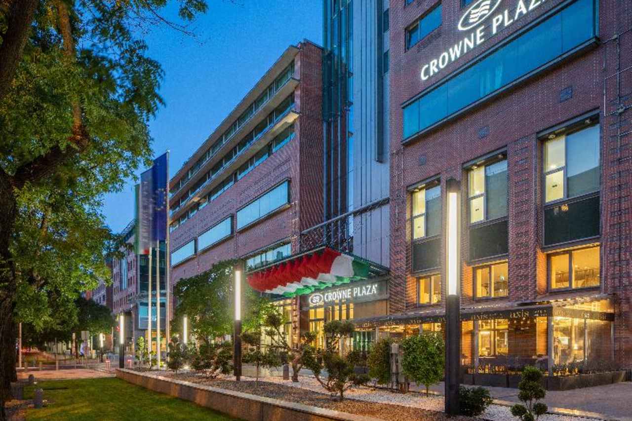 Bilder från hotellet Crowne Plaza Budapest - nummer 1 av 99