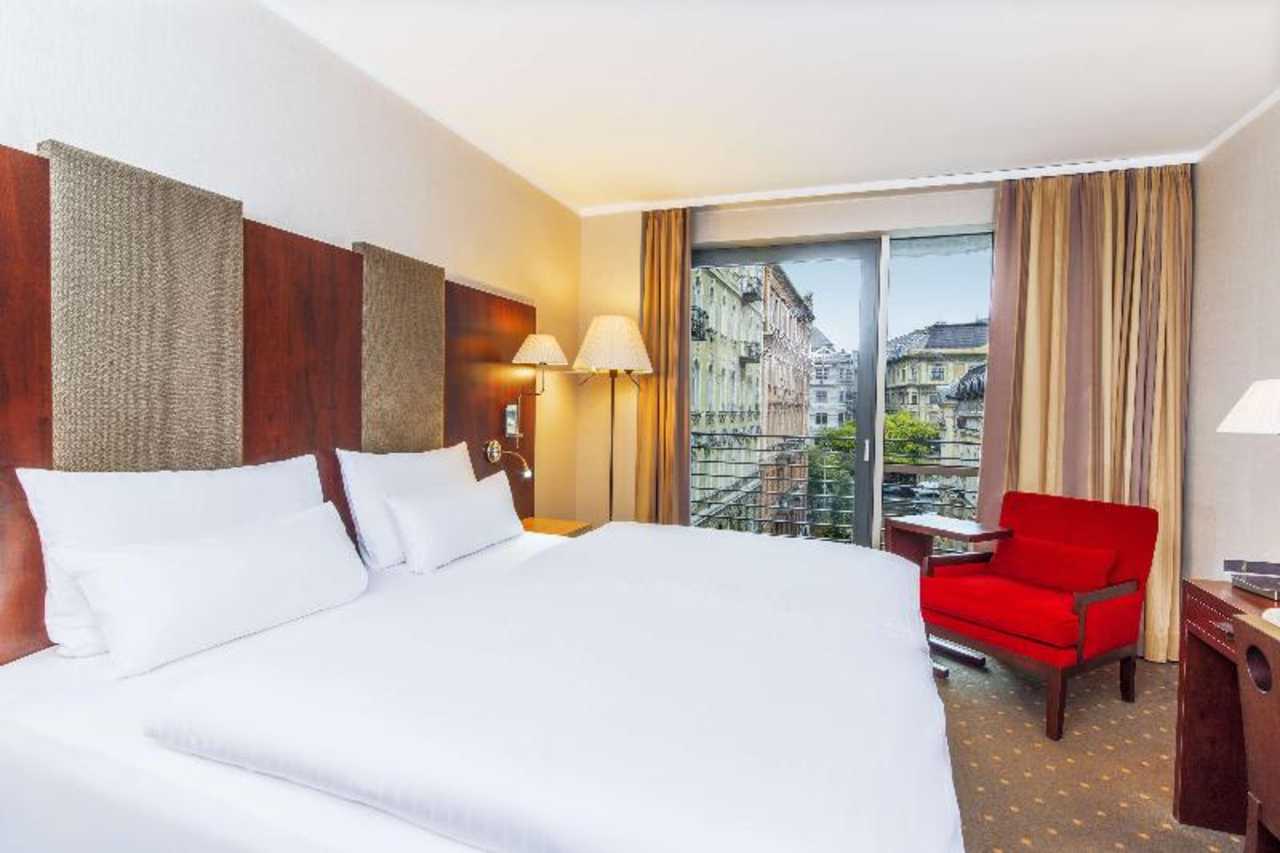 Bilder från hotellet NH Budapest City - nummer 1 av 22