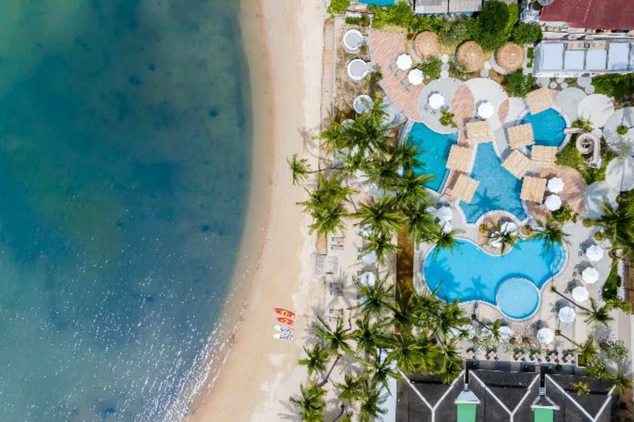 Bilder från hotellet Outrigger Koh Samui Beach Resort - nummer 1 av 137