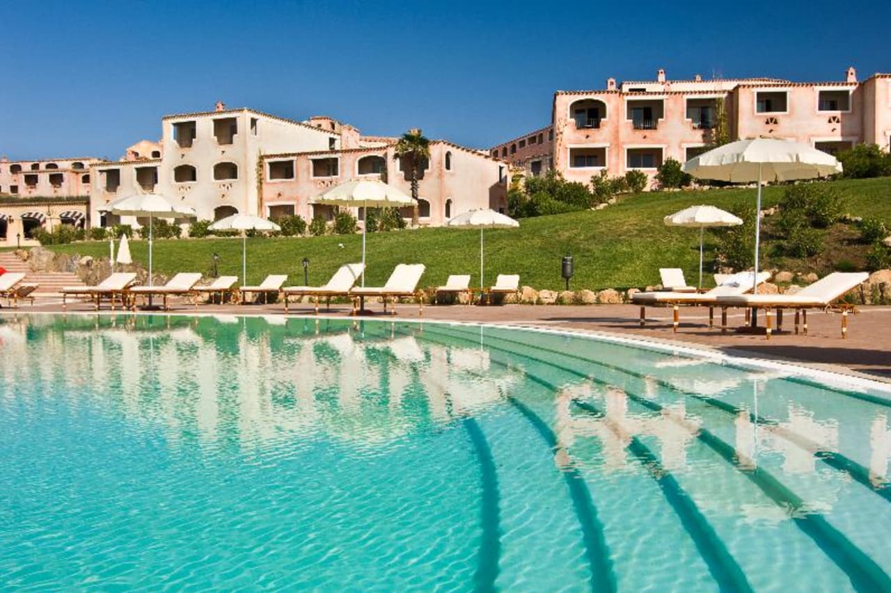 Bilder från hotellet Colonna Resort - nummer 1 av 48