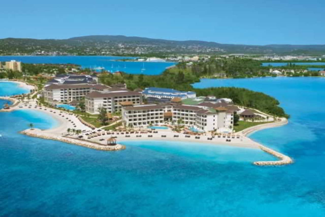 Bilder från hotellet Secrets St James Montego Bay - nummer 1 av 54