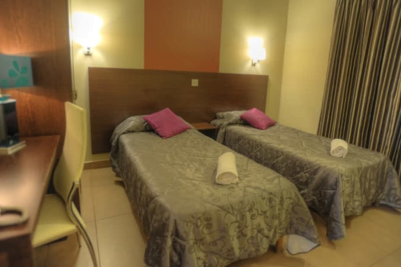 Bilder från hotellet Carlton Hotel - nummer 1 av 21