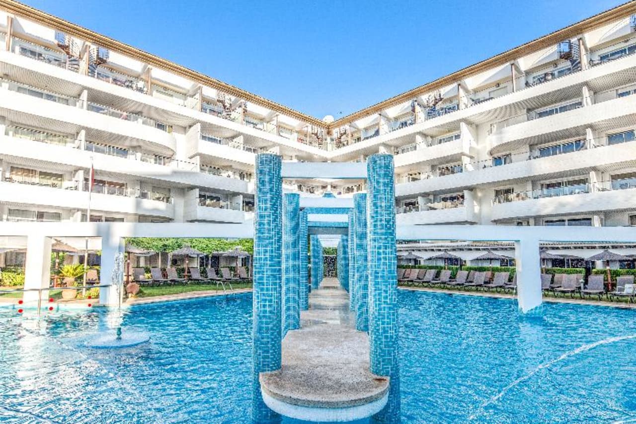 Bilder från hotellet ONA Garden Lago - nummer 1 av 191