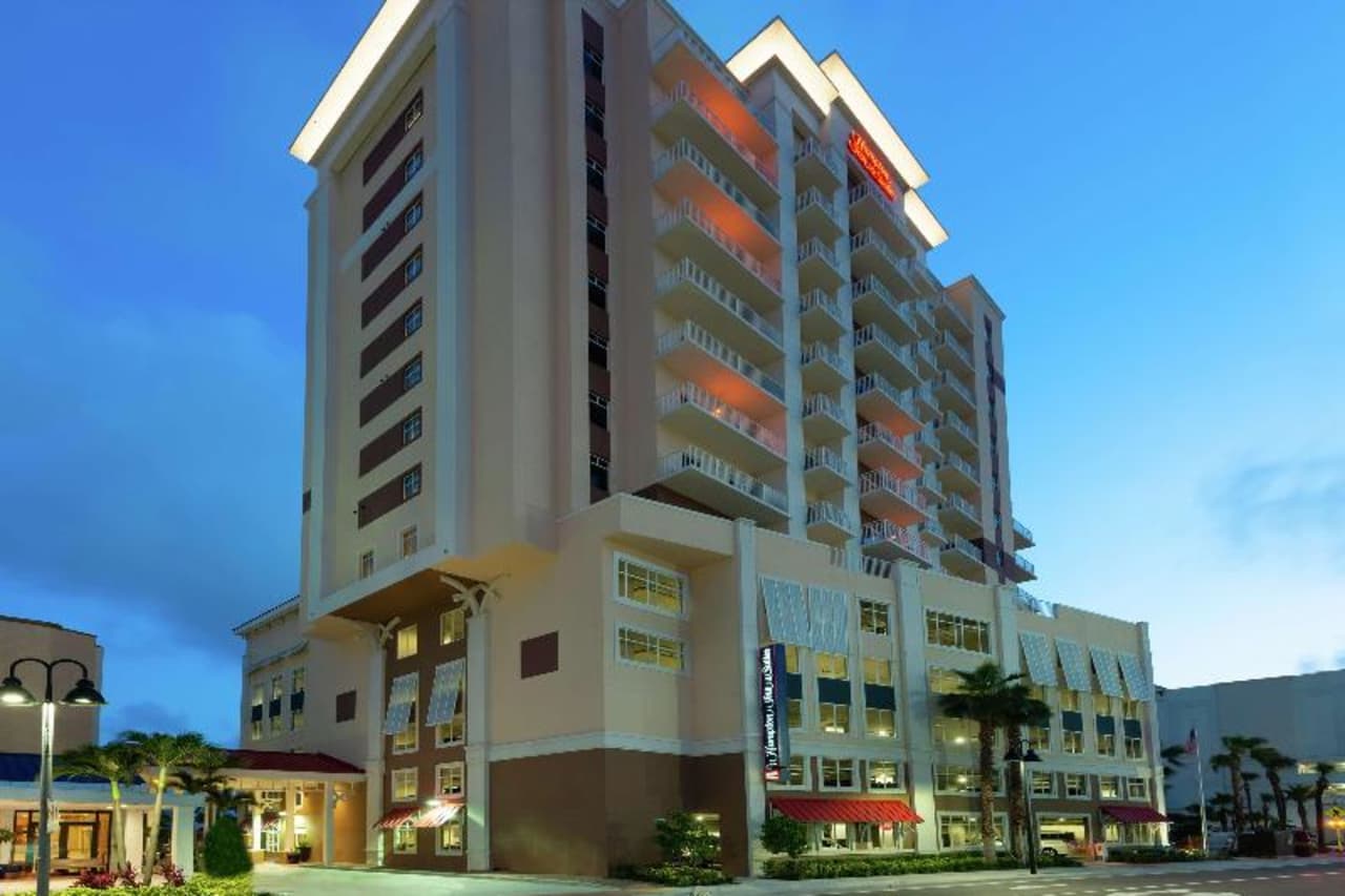 Bilder från hotellet Hampton Inn & Suites Clearwater Beach - nummer 1 av 121