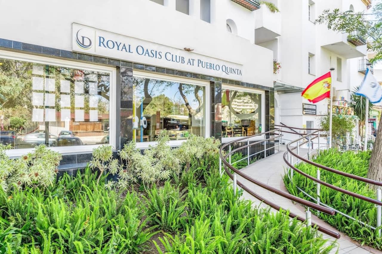 Bilder från hotellet Royal Oasis Club at Pueblo Quinta - nummer 1 av 52